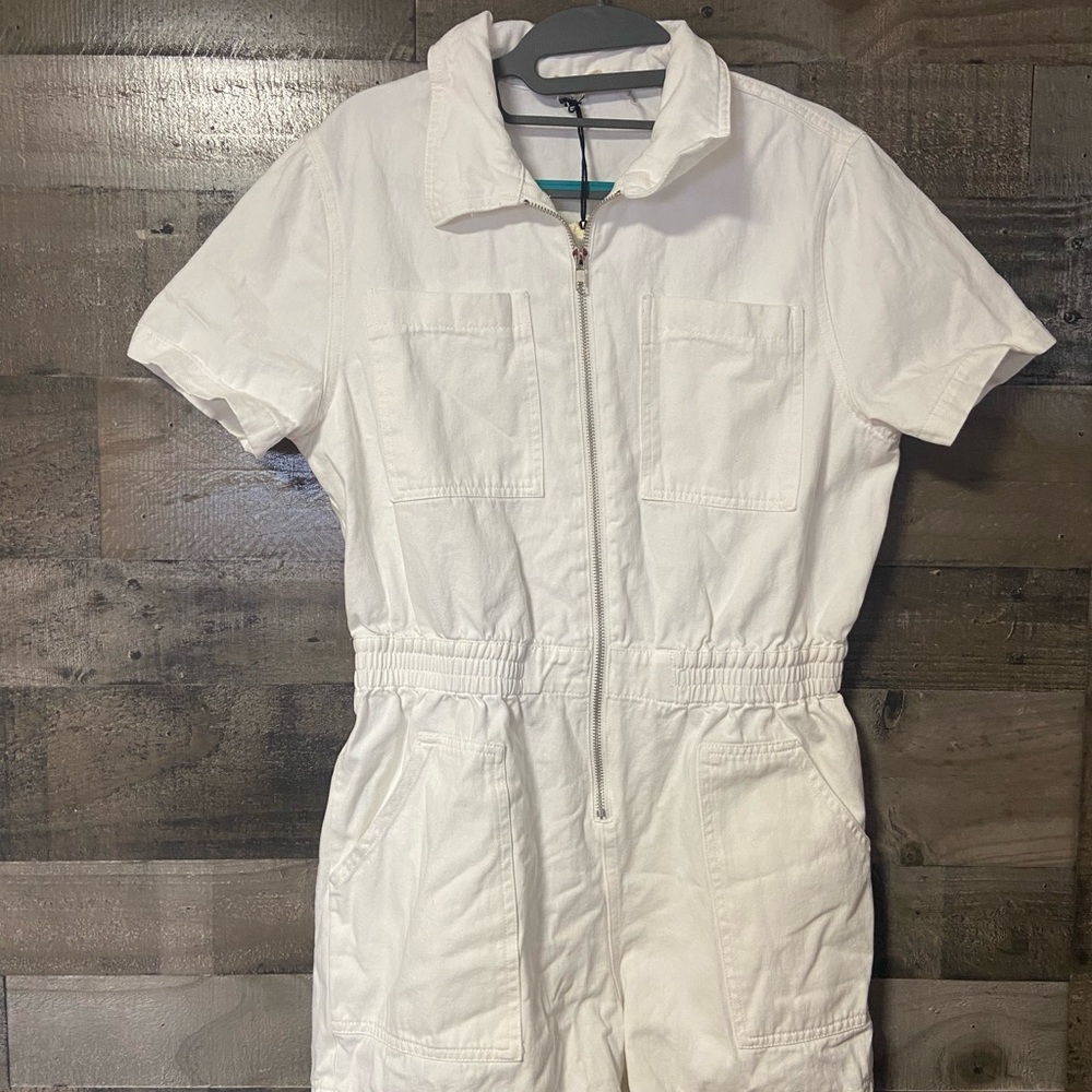 Elan Ladies large White Denim One Piece zip up romper shorts nwot